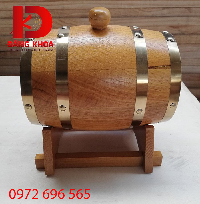 Hình ảnh cho tin tức Giá thùng đựng rượu bằng gỗ sồi là bao nhiêu ?