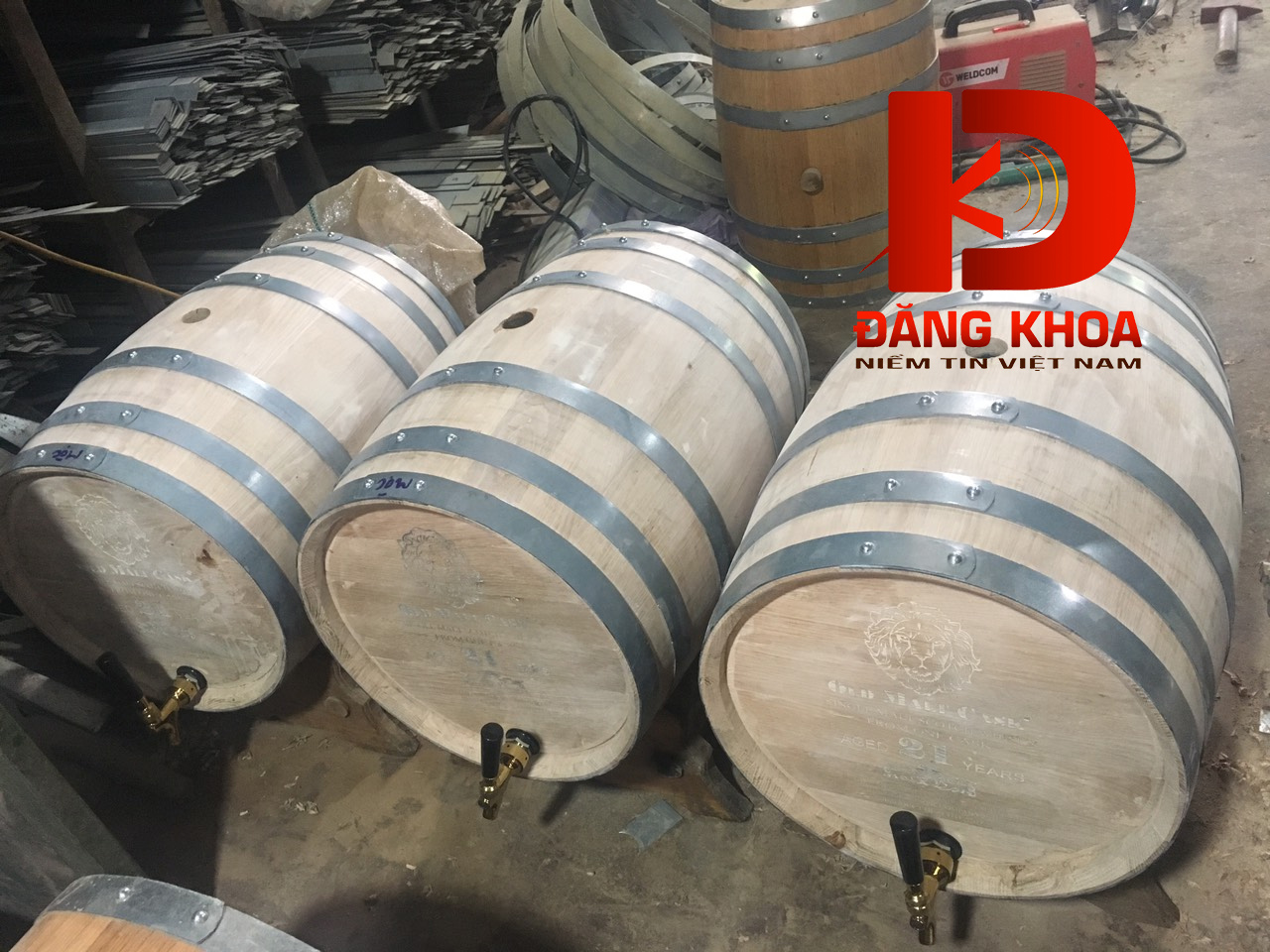 Hình ảnh cho tin tức Thùng gỗ sồi ngâm rượu nhập khẩu chất lượng  được bán ở đâu?