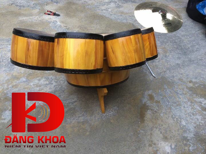 Hình ảnh cho tin tức Bật mí cho bạn giá thành của trống dàn hát văn siêu rẻ chất lượng