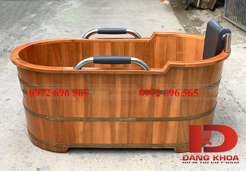 Hình ảnh cho tin tức Bồn tắm gỗ pơ mu cao cấp 2020