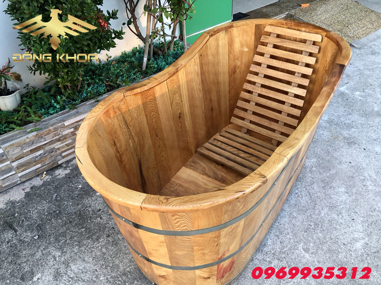 Hình ảnh cho tin tức Thông tin chi tiết về bồn tắm gỗ thông Nhật giá rẻ