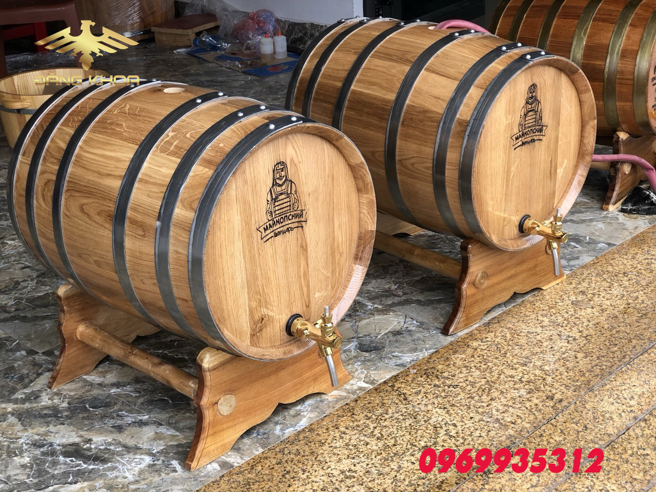 Hình ảnh cho tin tức MUA THÙNG RƯỢU GỖ SỒI NGA 20 LÍT TẠI HỒ CHÍ MINH