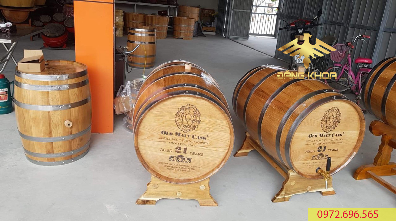 Thùng rượu gỗ sồi nhập khẩu