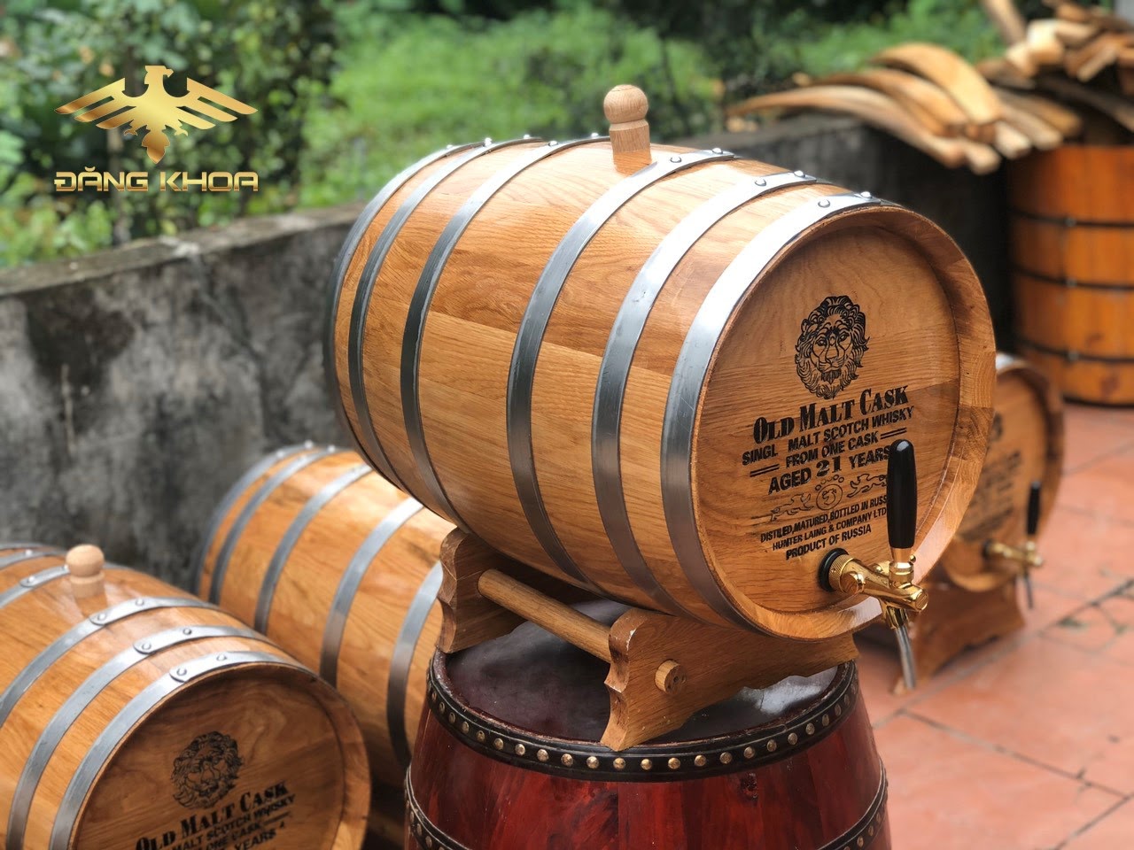 Hình ảnh cho tin tức Đặc Trưng Tiêu Biểu Của Loại Thùng Gỗ Sồi Đựng Rượu