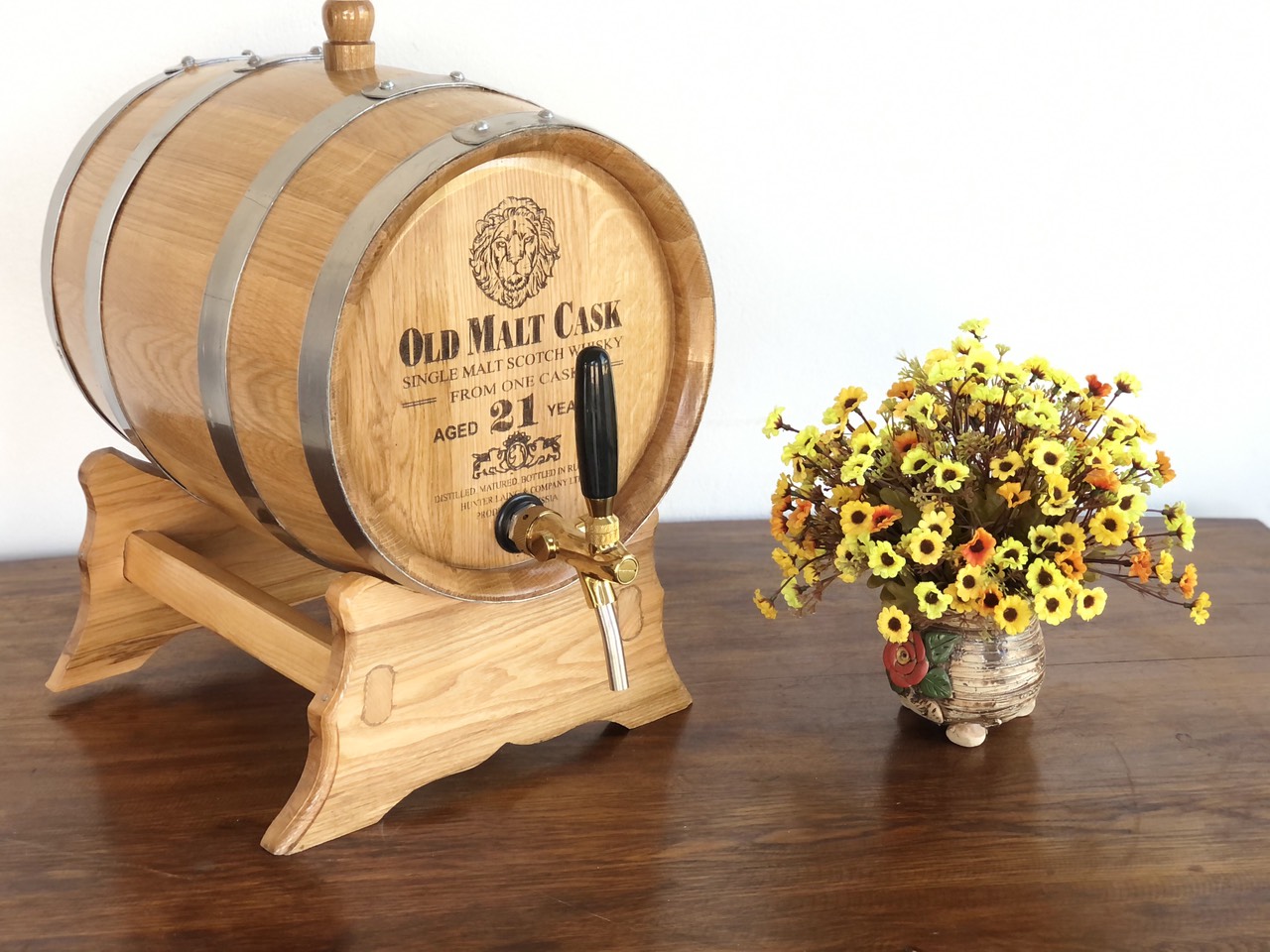 Hình ảnh cho tin tức Thùng gỗ sồi có lợi ích như thế nào đối với sức khỏe con người?