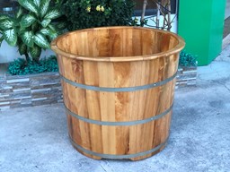 Tại sao những sản phẩm bồn tắm gỗ thông lại được yêu thích?