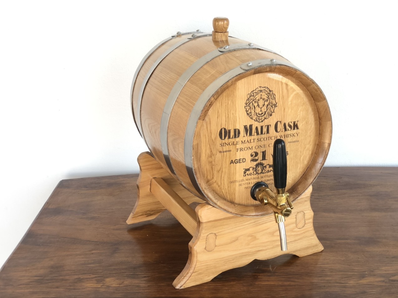 Hình ảnh cho tin tức Hương vị thùng rượu gỗ sồi ngâm lâu năm ngon không?