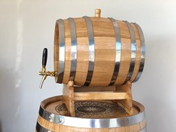 Quá trình làm nên thùng gỗ sồi ngâm rượu gồm mấy bước?